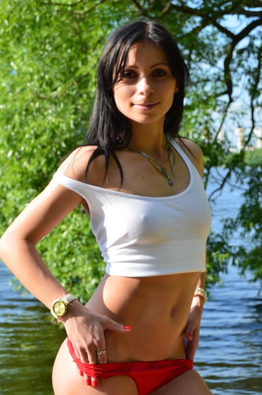 Анна, 22